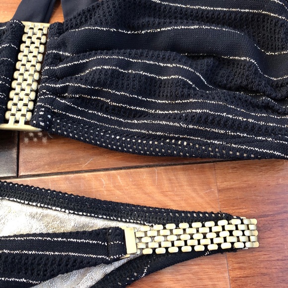 Black & Gold Bikini - Picture 3 of 3